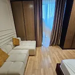 Square 21 Apartment