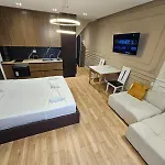 Square 21 Apartment